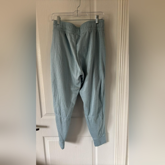 The North Face Women's Light Blue Fleece Joggers Warm - Picture 3 of 9